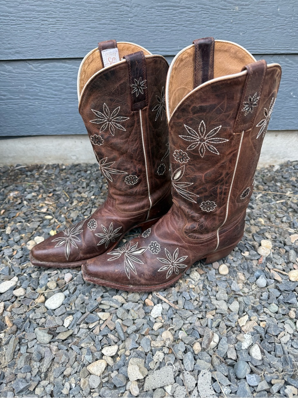 Shyanne Brown Floral Cutout Western Cowboy Boots Women’s 8B Leather Snip Toe